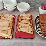 Bed & Breakfast Sainte Hune Et 3*