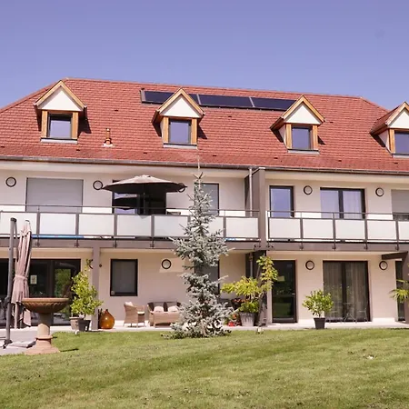 Sainte Hune Et Panzió Hunawihr