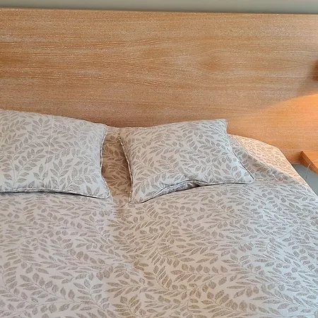 Sainte Hune Et Panzió